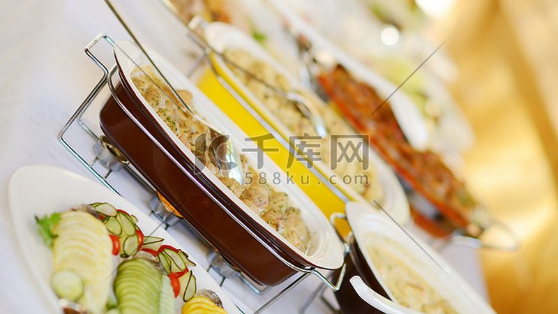 揭秘生日蛋糕制作：原料背后的秘密